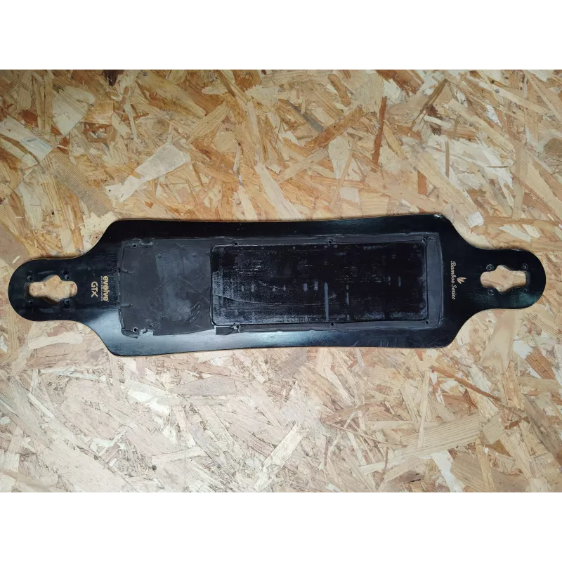 USED DECK EVOLVE GTX BAMBOO