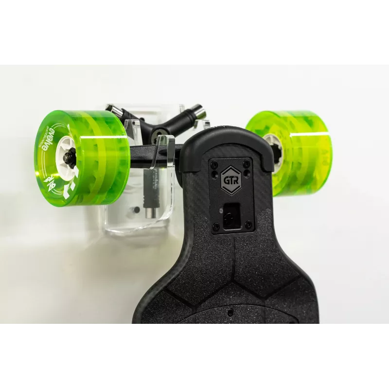 Väggställ för skateboard